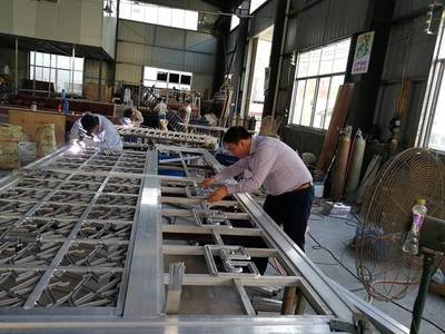 湖南師范大學(xué)附屬樹仁學(xué)校 讓寧鄉(xiāng)教育再上新臺(tái)階