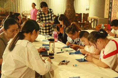 良庫活動(dòng) | 8.18 傳統(tǒng)手工布藝DIY，將扎染之美進(jìn)行到底